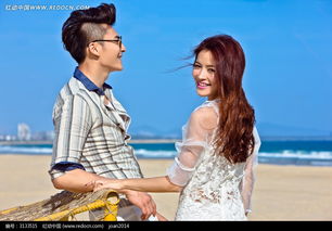 海邊微笑的情侶婚紗攝影圖片免費下載 編號3133515 紅動網